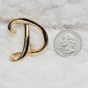 VTG Anne Klein Letter D Monogram Brooch Pin Polished Gold Tone Cursive AK Signed